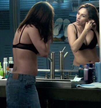 Amy Jo Johnson