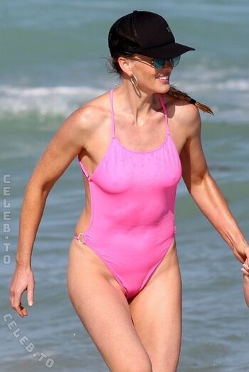 Anne Vyalitsyna
