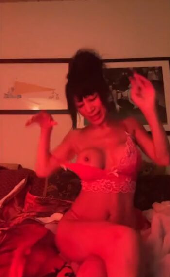 Bai Ling