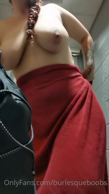 burlesqueboobs
