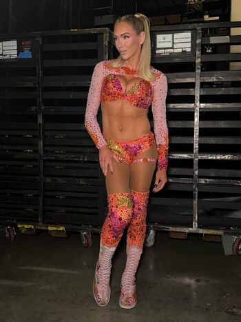 Charlotte Flair
