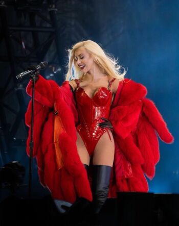 Christina Aguilera