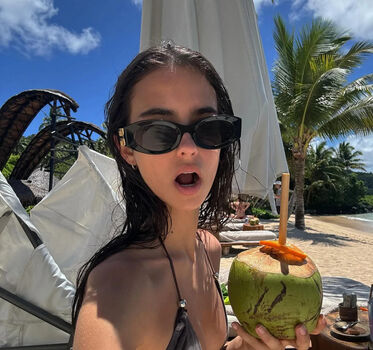 Elisa & Renne Herbert Twins