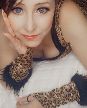 Elizabeth Pineapples