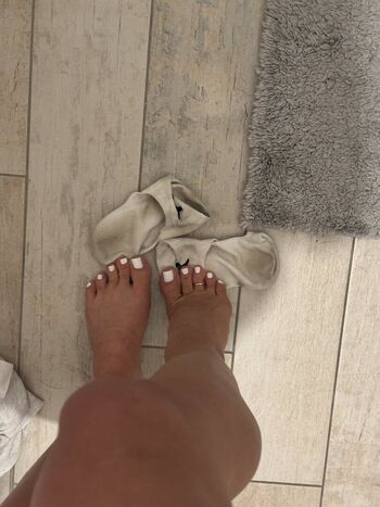 EmmysFeetAndSocks