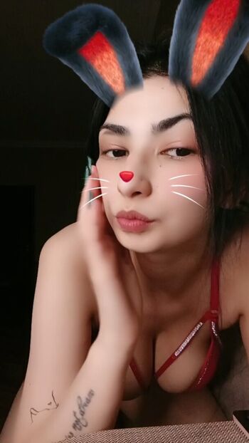 Esmer Bomba
