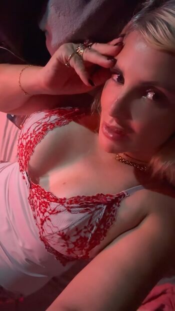Felina_Cris