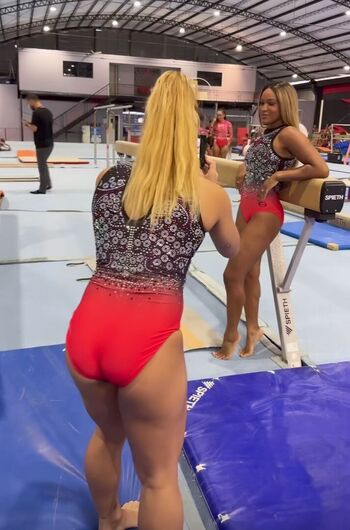 Flávia Saraiva