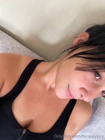 floraskyxxx