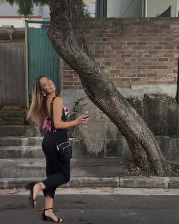 Freya Mckenzie-mcharg