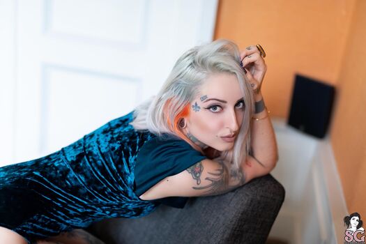gladycesuicide