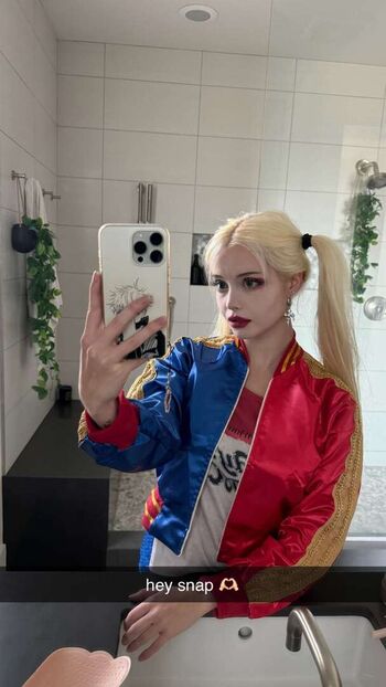 Harley Quinn Cosplay