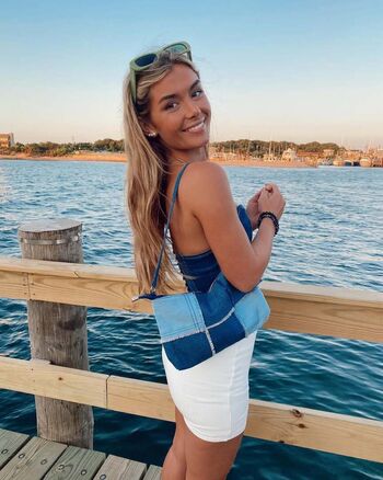 Hopie Schlenker