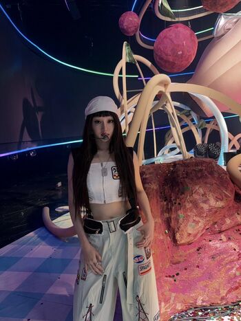 Huh Yunjin 허윤진