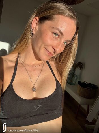 Juicy_lilie