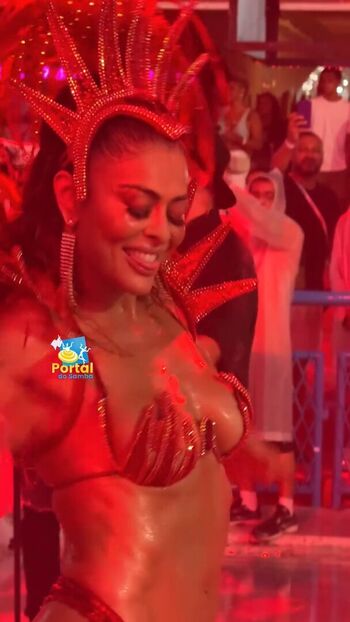 Juliana Paes