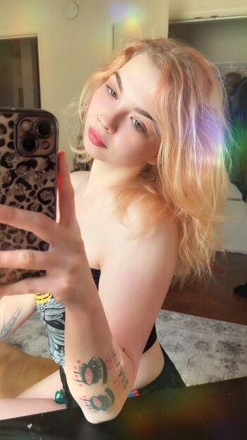 Karen Nicole