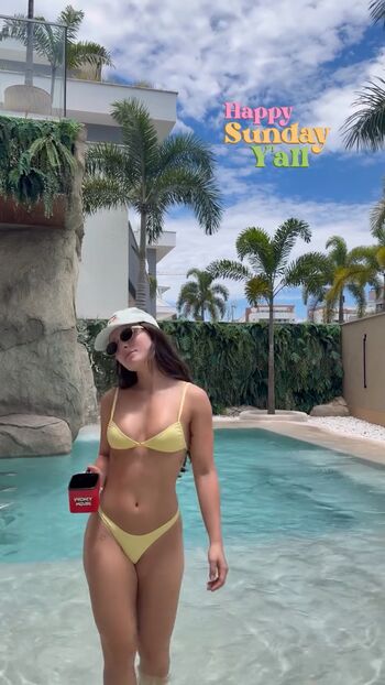 Larissa Manoela