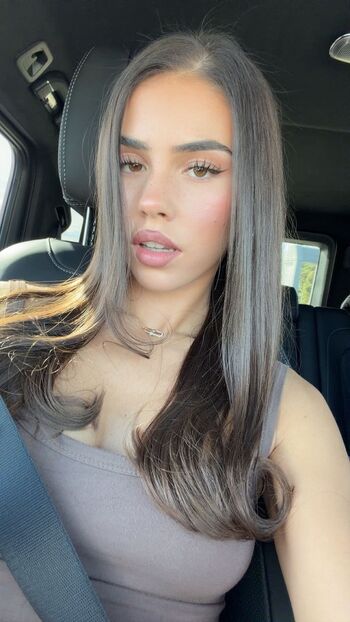 Leah Halton