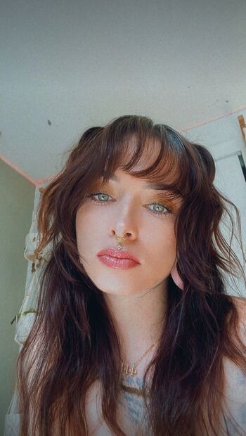 littlebitofhoney