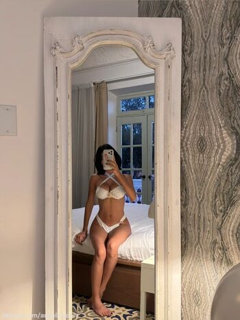 llinangel_ / llinangel_d