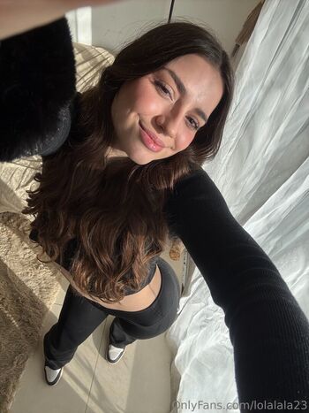 Lolalala23