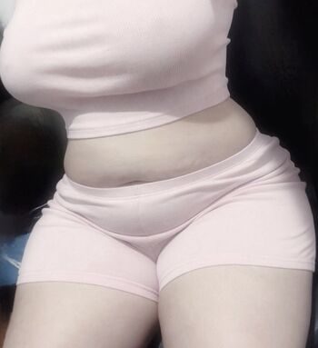 LolaPinky