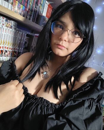 Looking For FreakyChikie