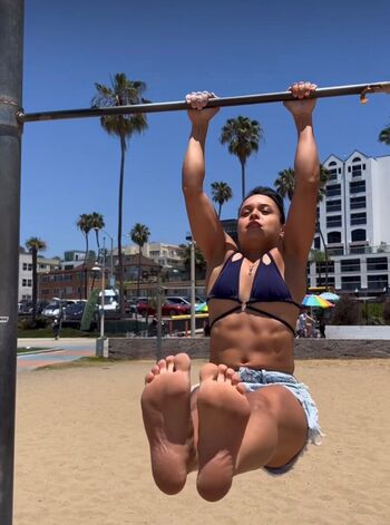 Lorena Parkour (Lorena Abreu)