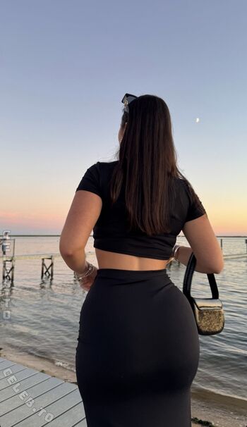 Lotti Aisha Greinwald