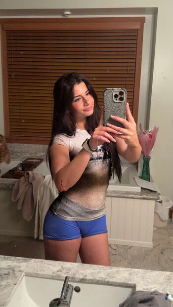 Mikayla Campinos