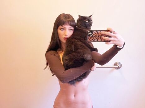 Mishka Chantal Silva