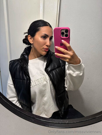 missviviennes