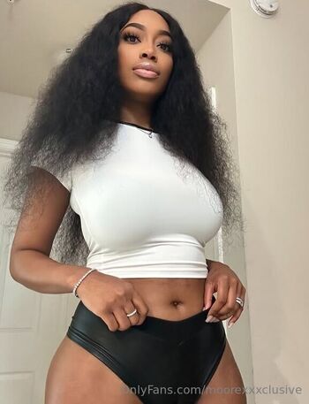 moorexxxclusive