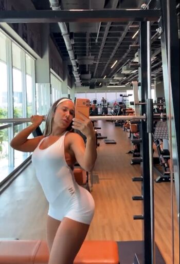 Mulher Melao