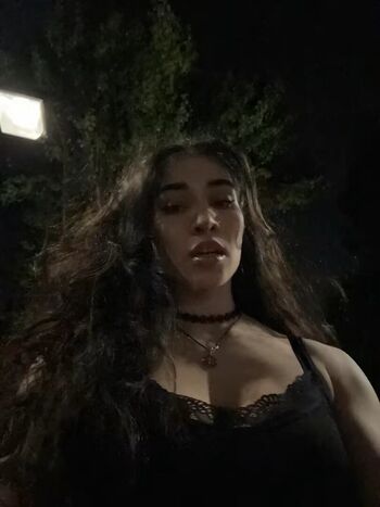 Naila Iqbal / alienalianz / NylaWHO / NylaWHO1