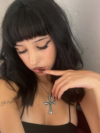 nayyoushaa-diiorcuts-g59nai