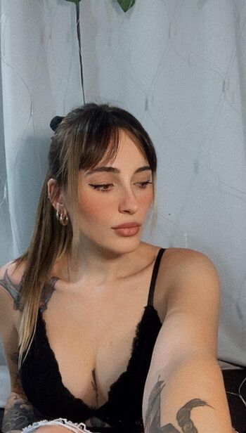 Nazarena Loureiro