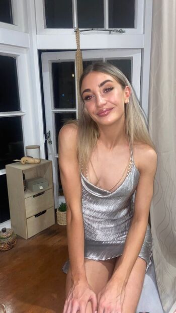 New Zealand Girls