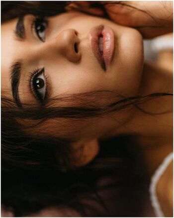 Sofia Chernasova / chernasova.sofia / soniachrn / Чернасова Софія