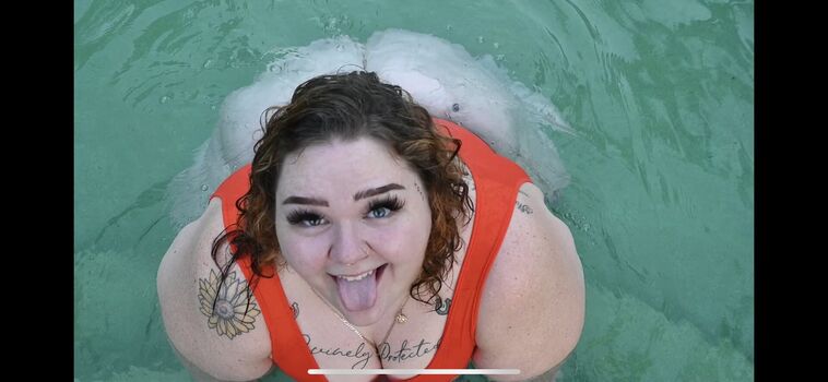 TallGlassofJess