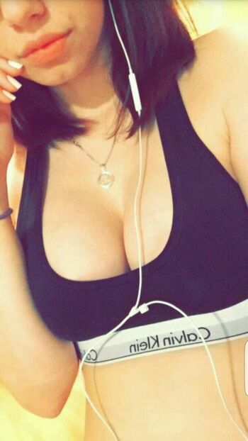 ThatOneGirlNamedBrooke