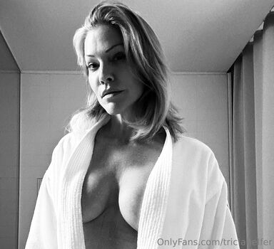 Tricia Helfer