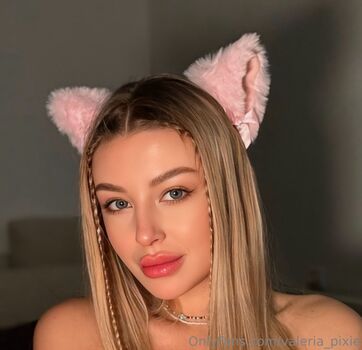 valeria_pixie