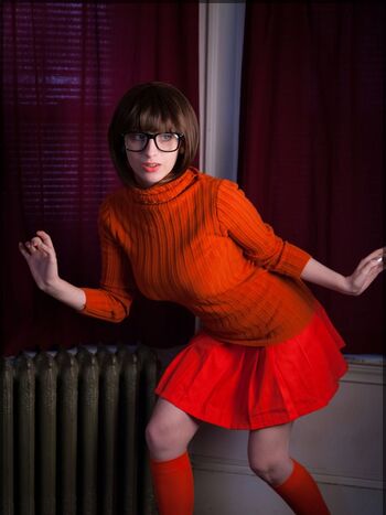 Velma & Daphne Cosplay