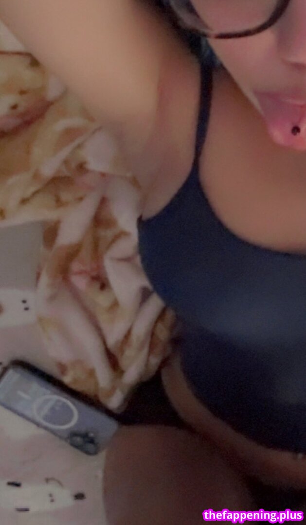 https: / vixzi / vveowx Фото обнажённых OnlyFans #26