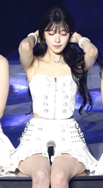 WomenK-pop