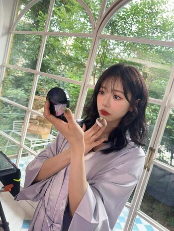 WomenK-pop