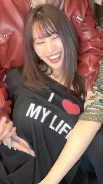 WomenK-pop
